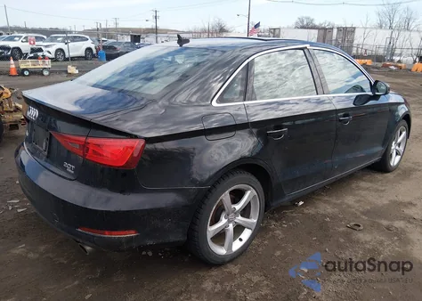 2015 Audi A3 2.0T Premium z USA, uszkodzony, nr VIN WAUBFGFF4F1068166